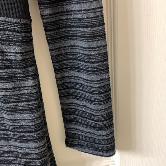 🌷3 for$25🌷Suzy Shier, US S, Black & Grey Thin Striped Long Sleeved Knit Dress - Picture 6 of 10